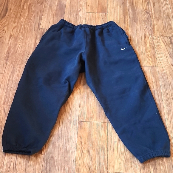 Nike Sweatpants size XL - Picture 1 of 5